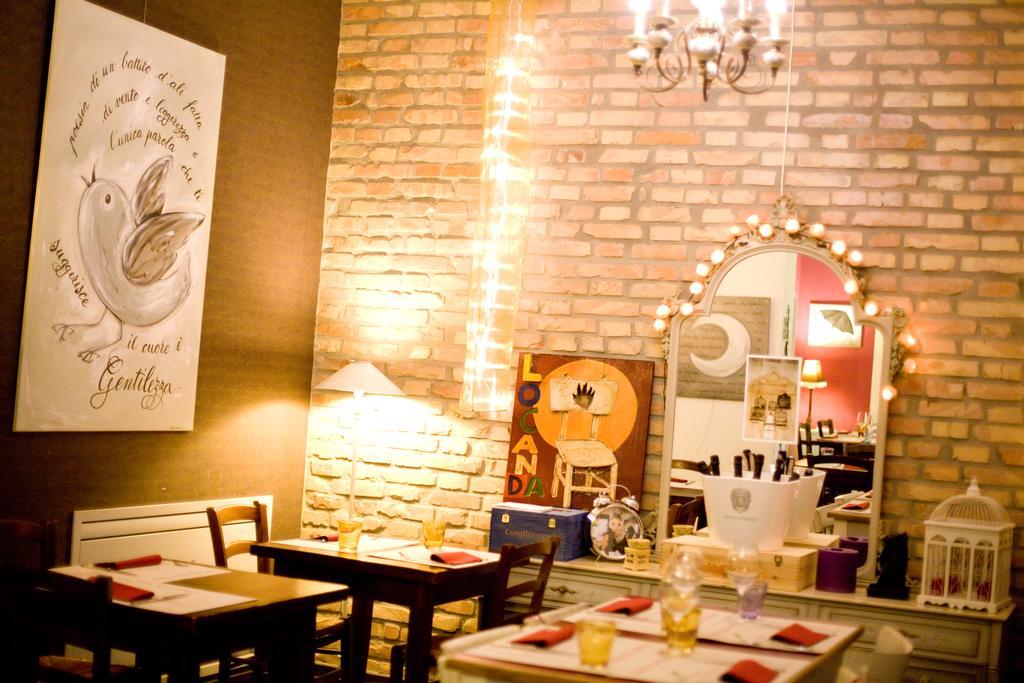 Locanda Alla Mano Forlimpopoli Exteriör bild
